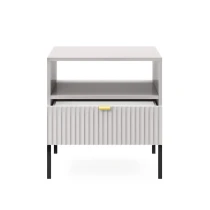 Nachttisch KARI S54 – Grau mit geriffelter Front und goldenem Griff