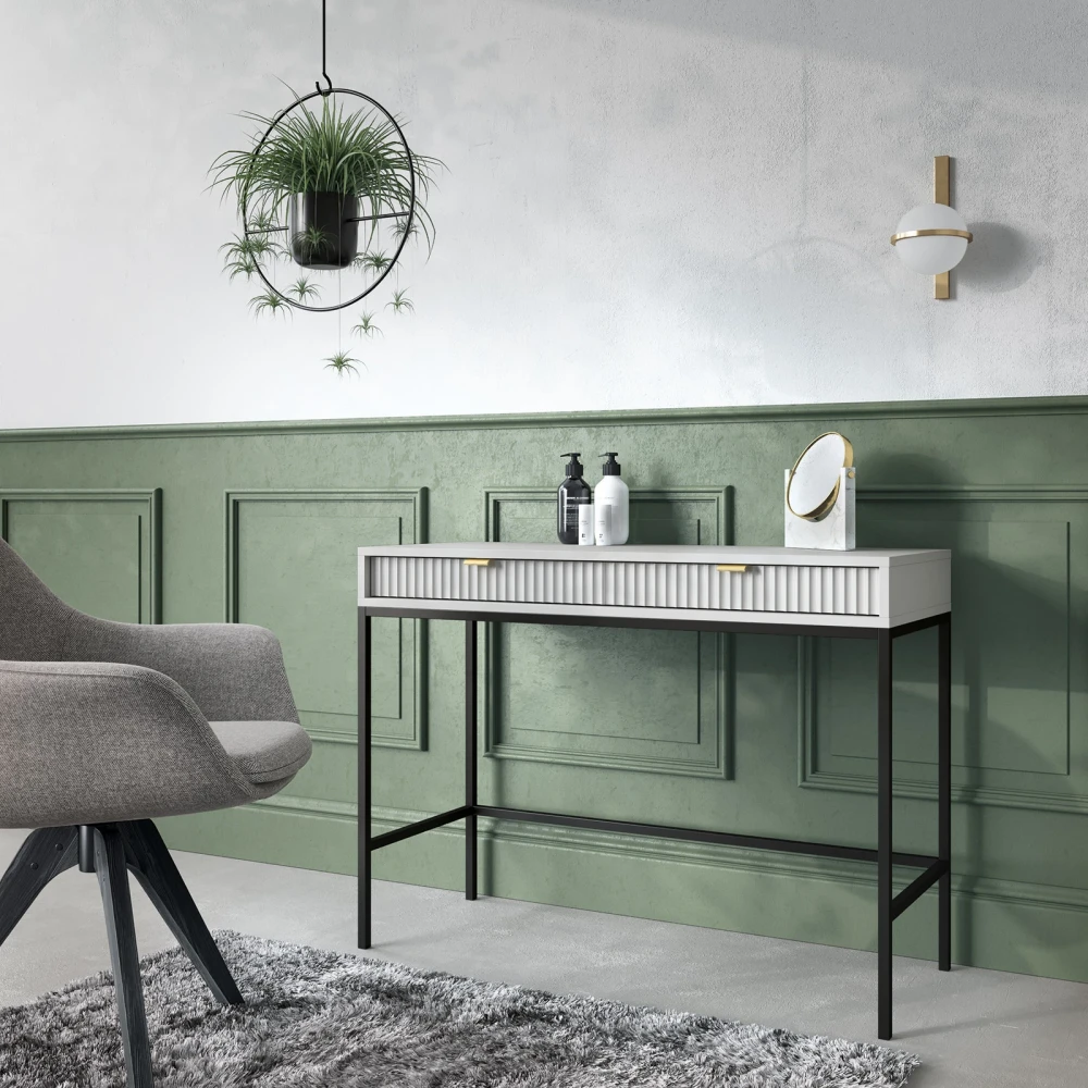 Schminktisch KARI T104 grau mit geriffelten Fronten und goldenen Griffen