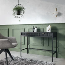 Schminktisch KARI T104 grau mit geriffelten Fronten und goldenen Griffen