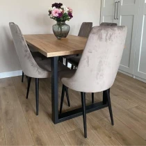 LOFFTI rechteckiger Tisch mit Metallbeinen