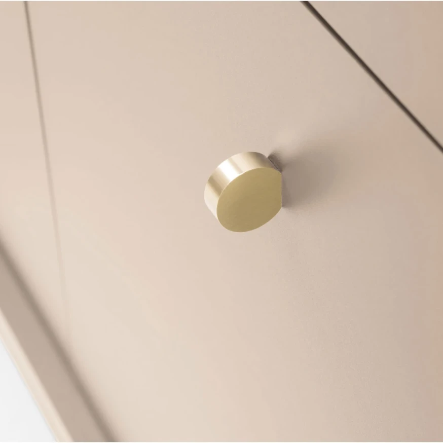 Kommode MADLA MK104 – Sandbeige mit goldenen Griffen
