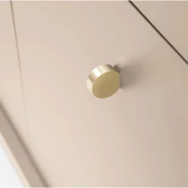 MADLA MKSZ154 Kommode, sandbeige, mit goldenen Griffen