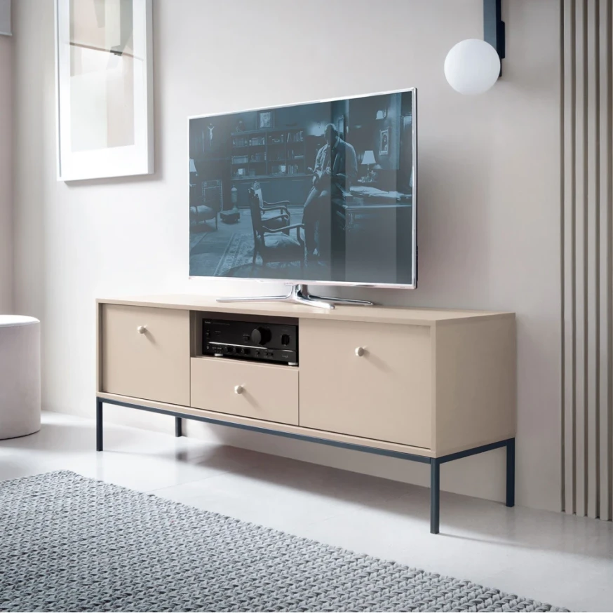 TV-Lowboard MADLA MRTV154 – Sandbeige mit goldenen Griffen